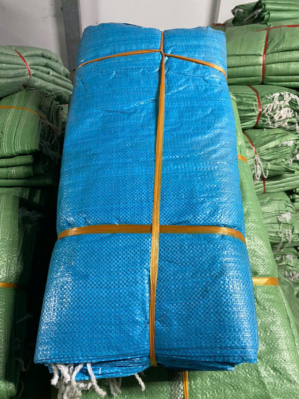 Bao tải xanh dương